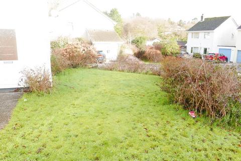 3 bedroom semi-detached house for sale, Venland Close, St. Cleer