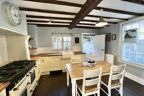 4 bedroom detached house for sale, Strand Street, Sandwich