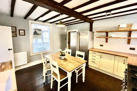 4 bedroom detached house for sale, Strand Street, Sandwich