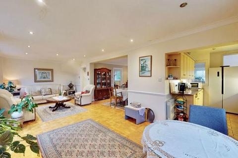 3 bedroom semi-detached house for sale, Oakwood Road, Hampstead Garden Suburb, NW11