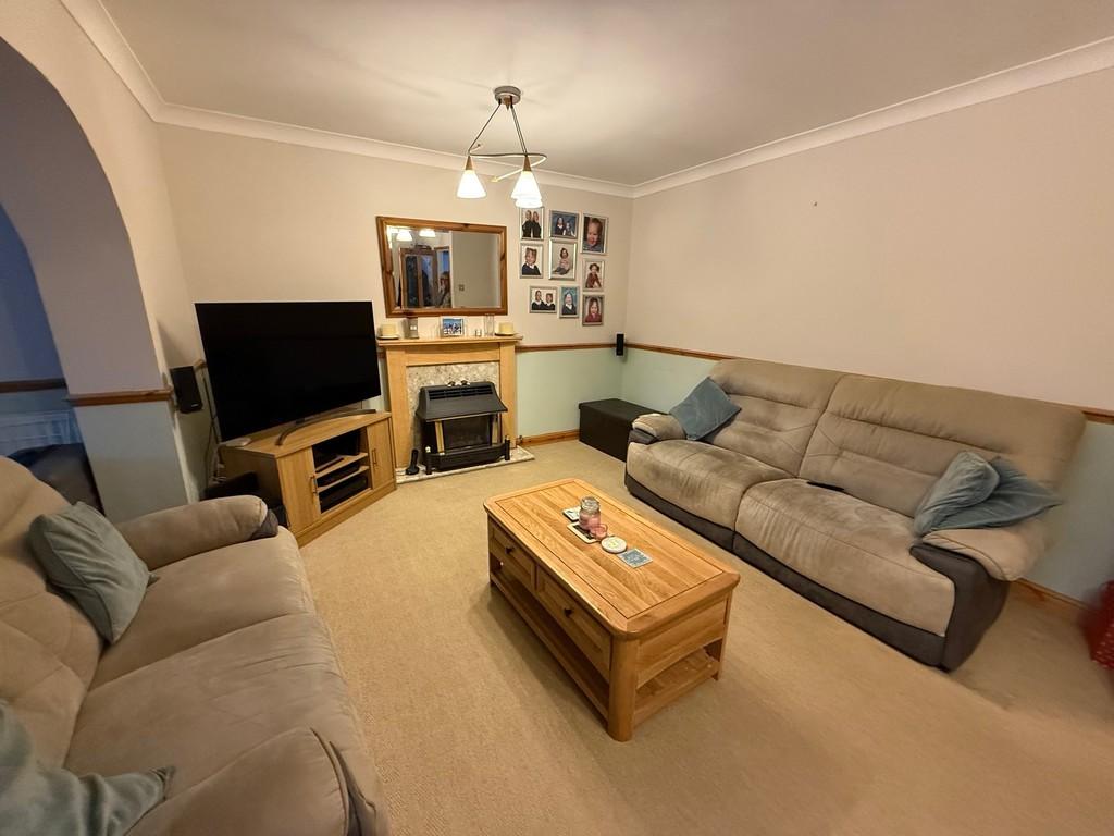 Lounge 3
