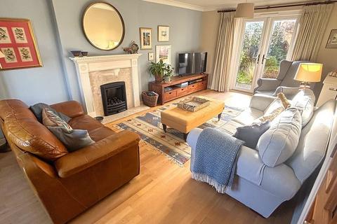4 bedroom detached house for sale, Canal Close, Llangattock, Crickhowell