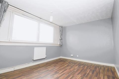 2 bedroom apartment to rent, Mulgrave Road, London
