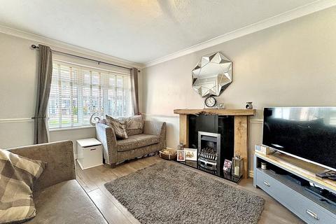 3 bedroom semi-detached house for sale, Windmill Street, UPPER GORNAL, DY3 2DQ