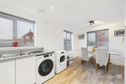 3 bedroom end of terrace house for sale, Lowther Street, Lichfield