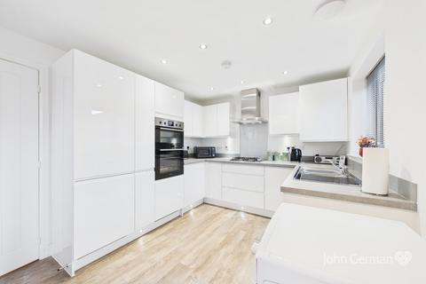 3 bedroom end of terrace house for sale, Lowther Street, Lichfield