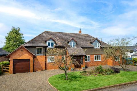 5 bedroom detached house for sale, Leawood, Bell Lane, Broadheath, Tenbury Wells, Worcestershire