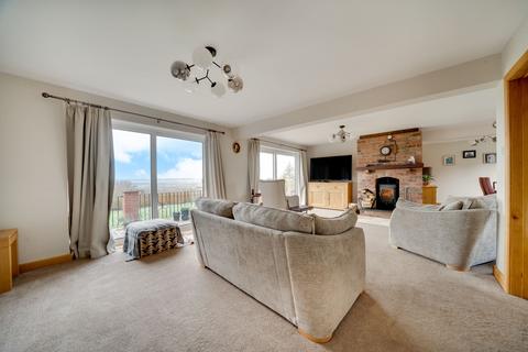 undefined, Bell Lane, Broadheath, WR15
