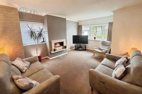 4 bedroom semi-detached house for sale, Fellside, Harwood