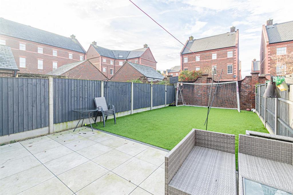 Patio & Rear Garden