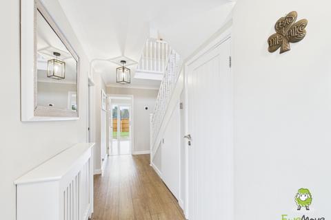 4 bedroom detached house for sale, Highdown, Fleet, Hampshire, GU51