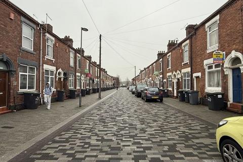 3 bedroom terraced house for sale, Thornton Road, Stoke-On-Trent