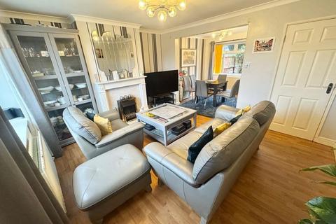 3 bedroom semi-detached house for sale, Fawdon Lane, Fawdon