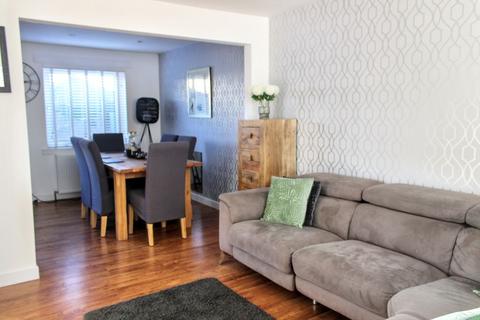 3 bedroom terraced house for sale, Afton Court, Stirling FK7