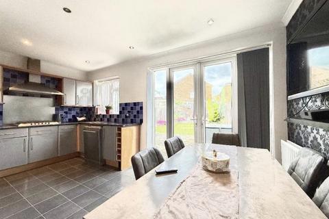 undefined, Grosvenor Road, Luton
