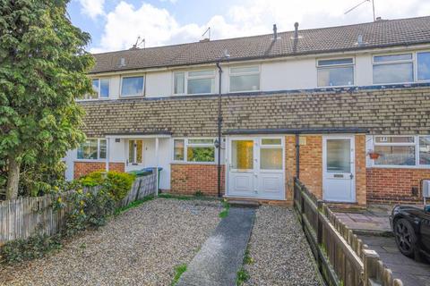 undefined, Wilton Gardens, Walton-On-Thames