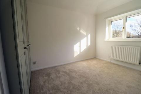 3 bedroom terraced house for sale, Favell Drive, Furzton,  Milton Keynes
