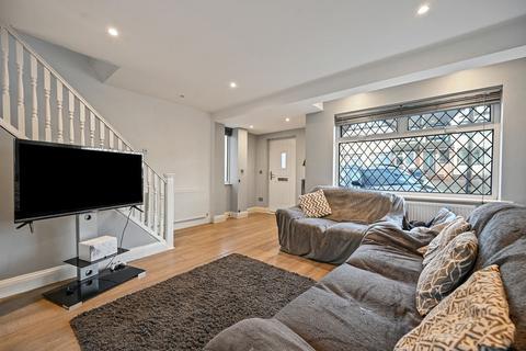 3 bedroom semi-detached house for sale, Belsize Road, Harrow Weald
