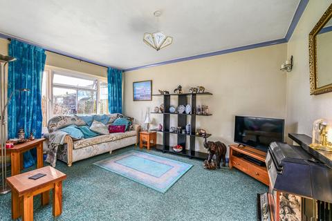 3 bedroom end of terrace house for sale, Rother Road, Farnborough GU14