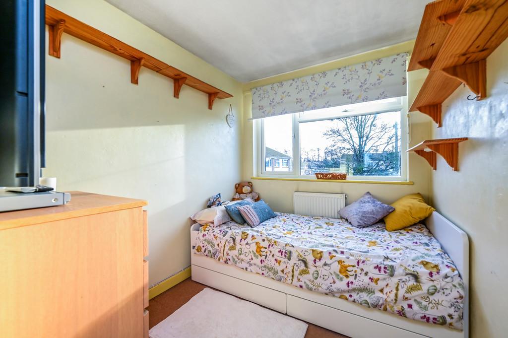 32 Rother Rd (2)