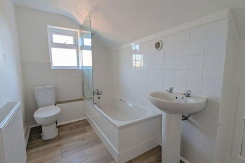 undefined, To Let - Cambridge Road, Churchtown - Two Bed Second Floor Apt