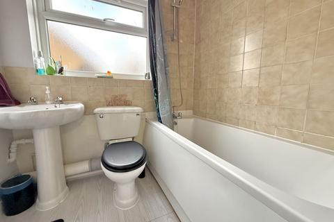 undefined, Conway Close, Houghton Regis