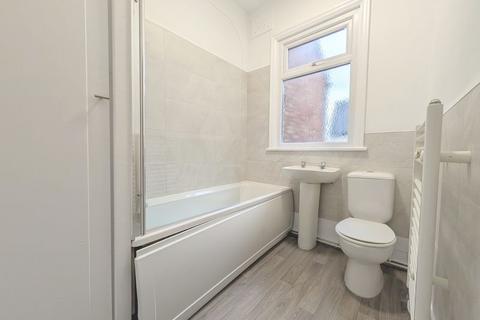 undefined, To Let - Roe Lane, Churchtown - 2 Bedroom Apartment