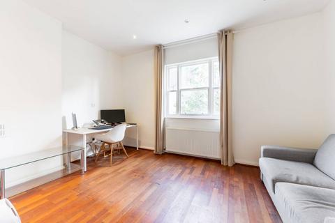 Pembridge Gardens, Notting Hill Gate, London, W2
