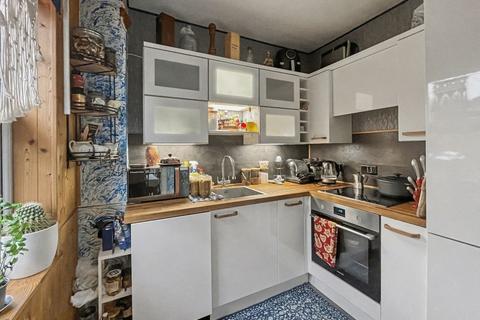 1 bedroom apartment for sale, Birches Rise - Fully Refurbished, First Floor Apartment