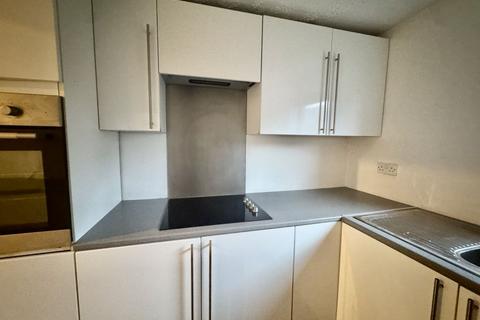 3 bedroom semi-detached house for sale, Wensleydale Avenue, Washington NE37