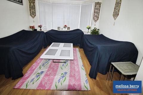 3 bedroom semi-detached house for sale, Windsor Road, Manchester M25