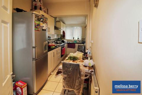 3 bedroom semi-detached house for sale, Windsor Road, Manchester M25