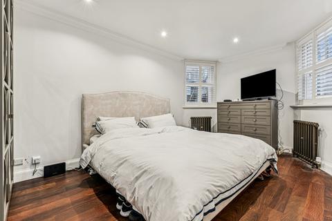 2 bedroom flat for sale, Collingham Gardens, London