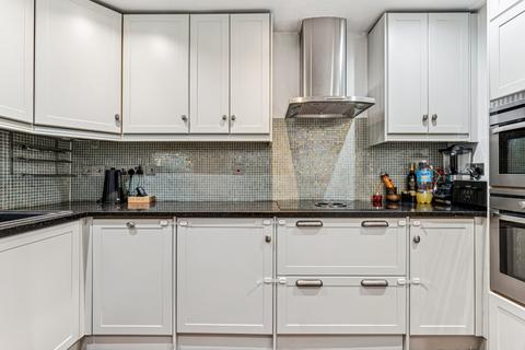 2 bedroom flat for sale, Collingham Gardens, London