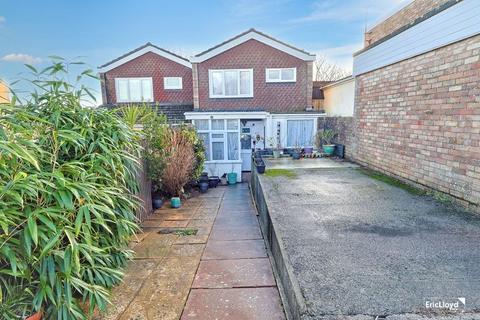 3 bedroom house for sale, CUMBER DRIVE BRIXHAM