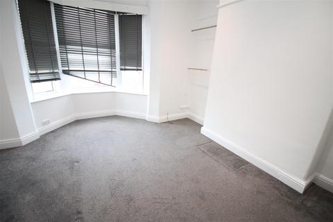1 bedroom flat to rent, Ashton Old Road, Manchester M11