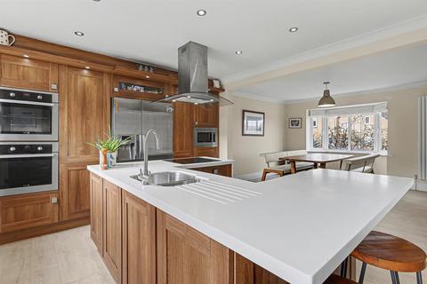 undefined, Spinners Way, Mirfield WF14