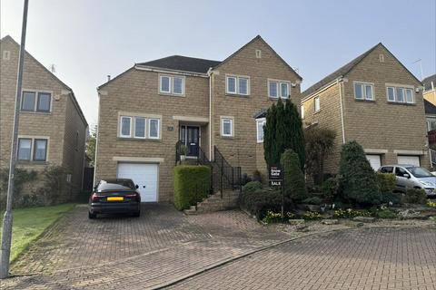 4 bedroom detached house for sale, Spinners Way, Mirfield WF14