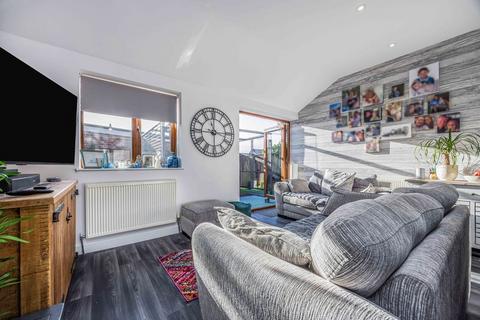 1 bedroom detached house for sale, Main Road, Emsworth