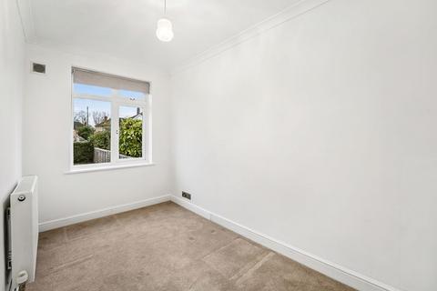 2 bedroom apartment for sale, Speer Road, Thames Ditton, KT7