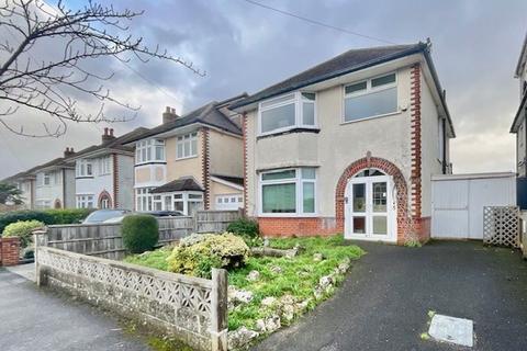 3 bedroom detached house for sale, Holmfield Avenue, Boscombe East