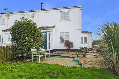 2 bedroom end of terrace house for sale, Four Lanes, Redruth - Well presented