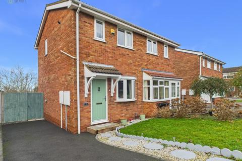 2 bedroom semi-detached house for sale, Torside, Tamworth B77