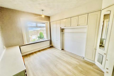 3 bedroom semi-detached house to rent, Leeds Road, Eccleshill, Bradford, BD2