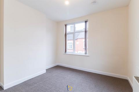 3 bedroom end of terrace house to rent, Manor Street, Hinckley