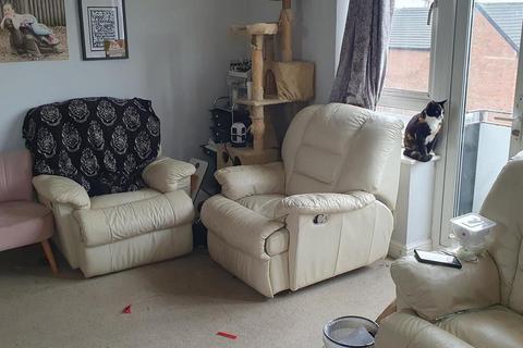 2 bedroom flat for sale, Lancaster Court, Clyde Road, Stanwell, TW19