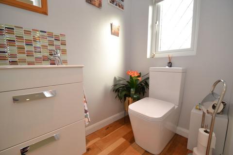 4 bedroom detached house for sale, Idle, Idle BD10