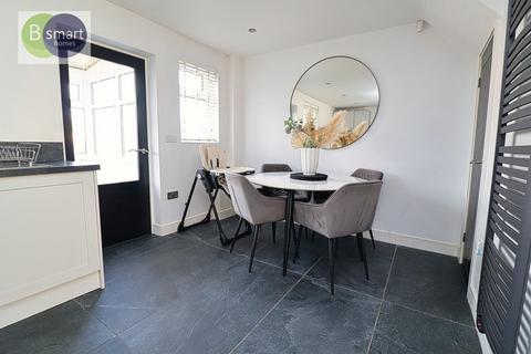 3 bedroom townhouse for sale, Brookfield Avenue, Mexborough S64