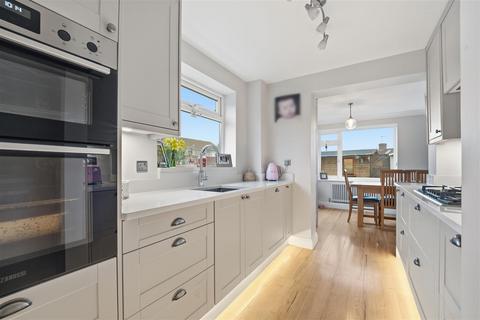 3 bedroom end of terrace house for sale, Glaisyer Way, Iver SL0