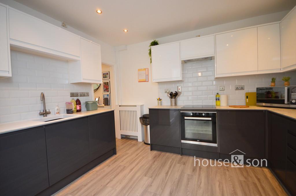 House in Bear Cross, Bournemouth - View 3